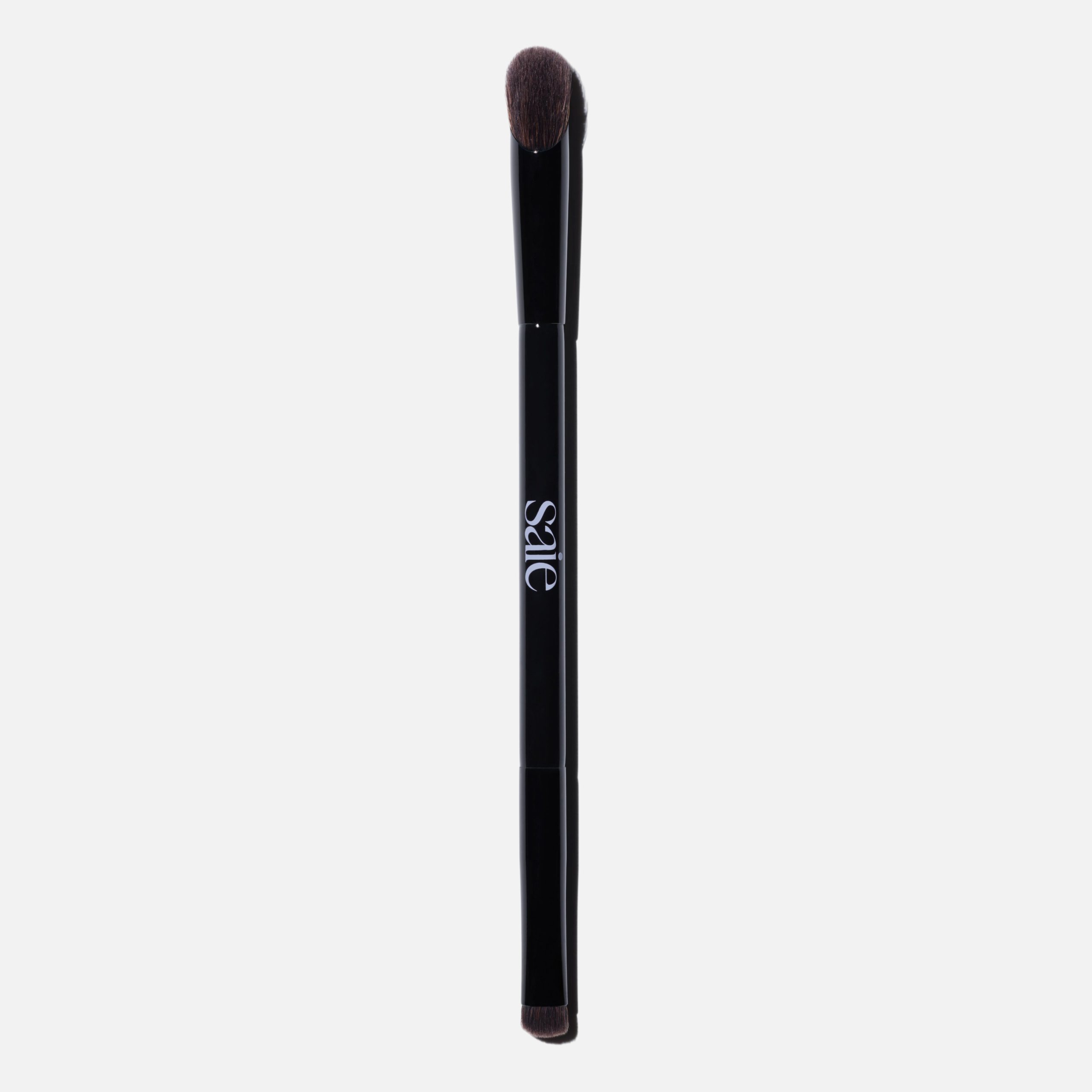 The Double-Ended Eyeshadow Brush - Image 3