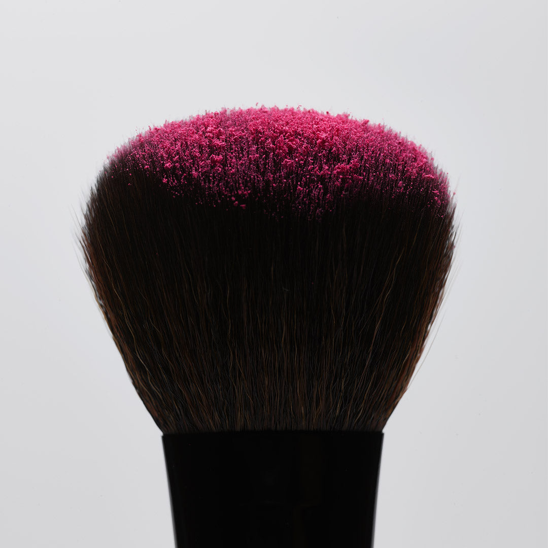 The Powder Blush Brush - Image 10